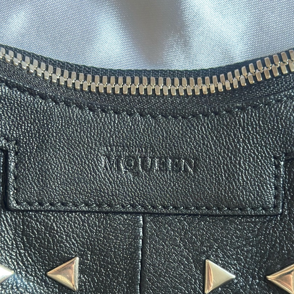 Alexander McQueen Leather Studded Manta Clutch - Picture 3 of 13